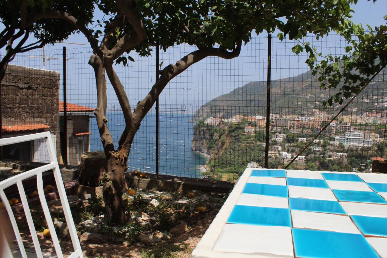 Apartamento Postcard House Vico Equense Exterior foto